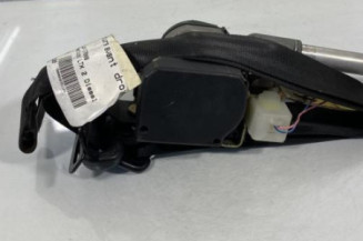 Pretensionneur de ceinture avant droit MAZDA 323 6