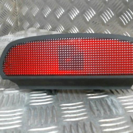 Feu arriere stop central MAZDA 323 6 Photo n°1