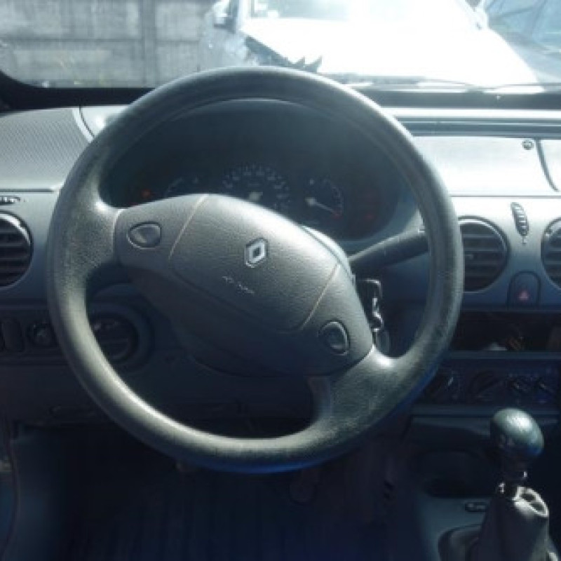 Compresseur clim RENAULT KANGOO 1 Photo n°10