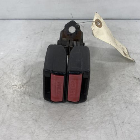 Attache ceinture arriere gauche PEUGEOT 407 Photo n°1