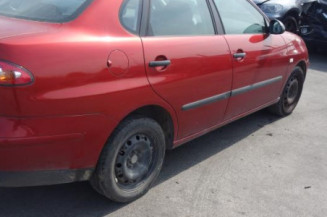 Malle/Hayon arriere SEAT CORDOBA 2