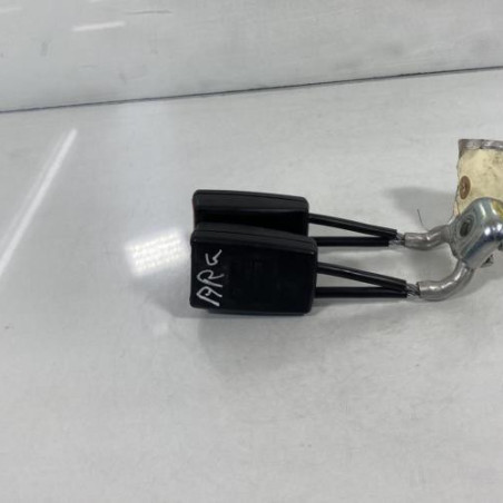 Attache ceinture arriere gauche SEAT CORDOBA 2