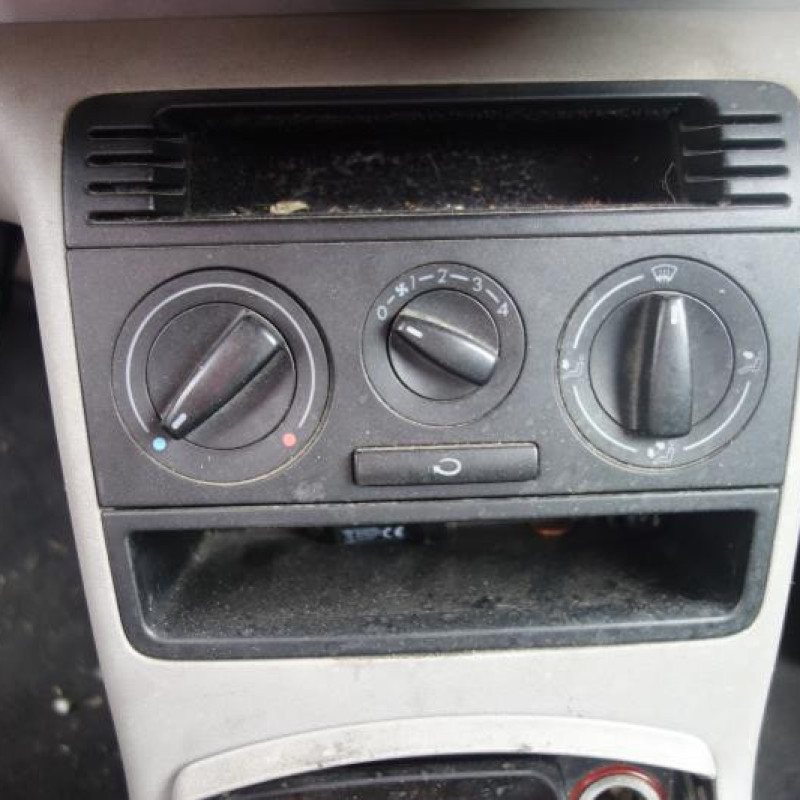 Ceinture arriere gauche VOLKSWAGEN LUPO Photo n°10