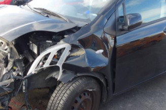 Amortisseur avant droit TOYOTA YARIS 2 Photo n°1