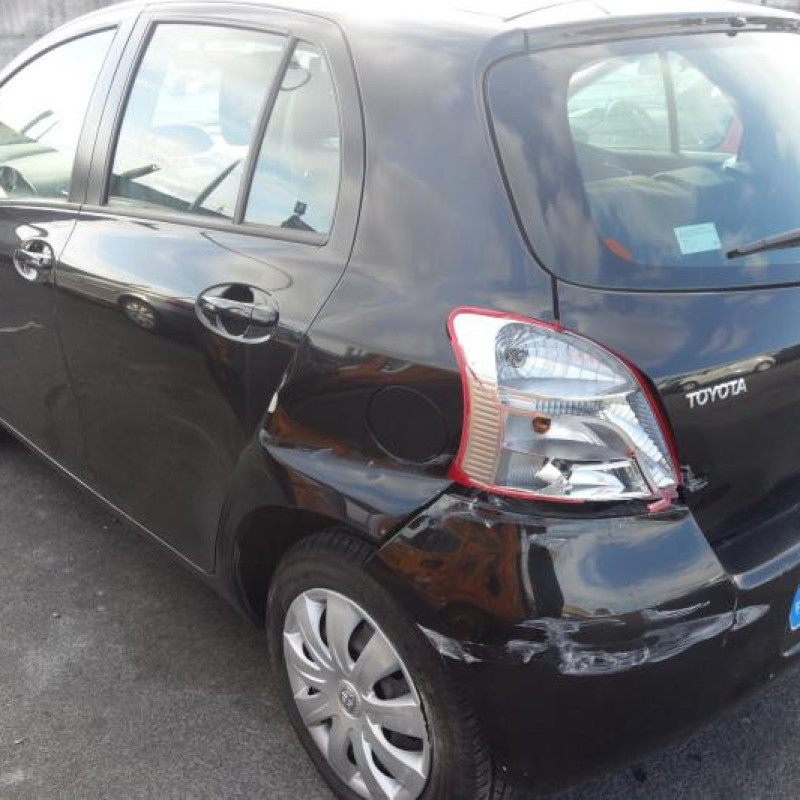 Amortisseur avant droit TOYOTA YARIS 2 Photo n°4