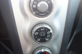 Amortisseur avant droit TOYOTA YARIS 2