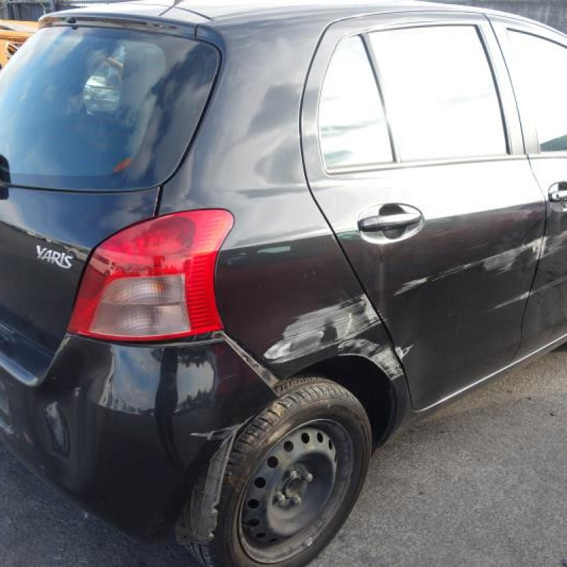 Pivot de moyeu avant gauche TOYOTA YARIS 2 Photo n°3