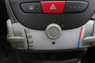 Attache ceinture arriere gauche CITROEN C1 1