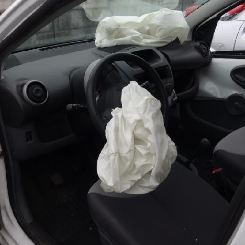Moteur essuie glace avant CITROEN C1 1 Photo n°7