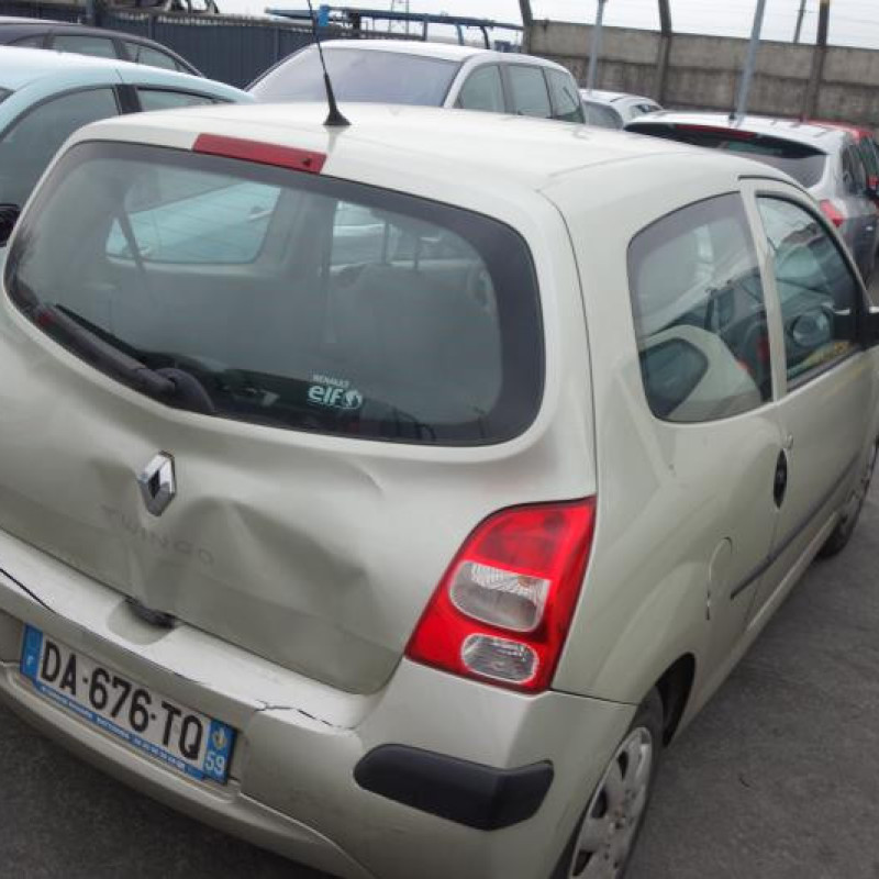 Pompe à carburant RENAULT TWINGO 2 Photo n°6