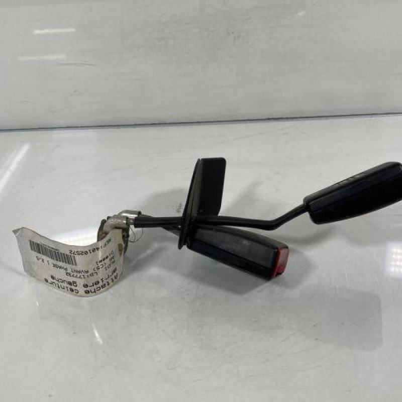 Attache ceinture arriere gauche AUDI A6 2 Photo n°2