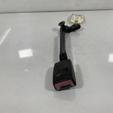 Attache ceinture avant droit AUDI A6 2 Photo n°1