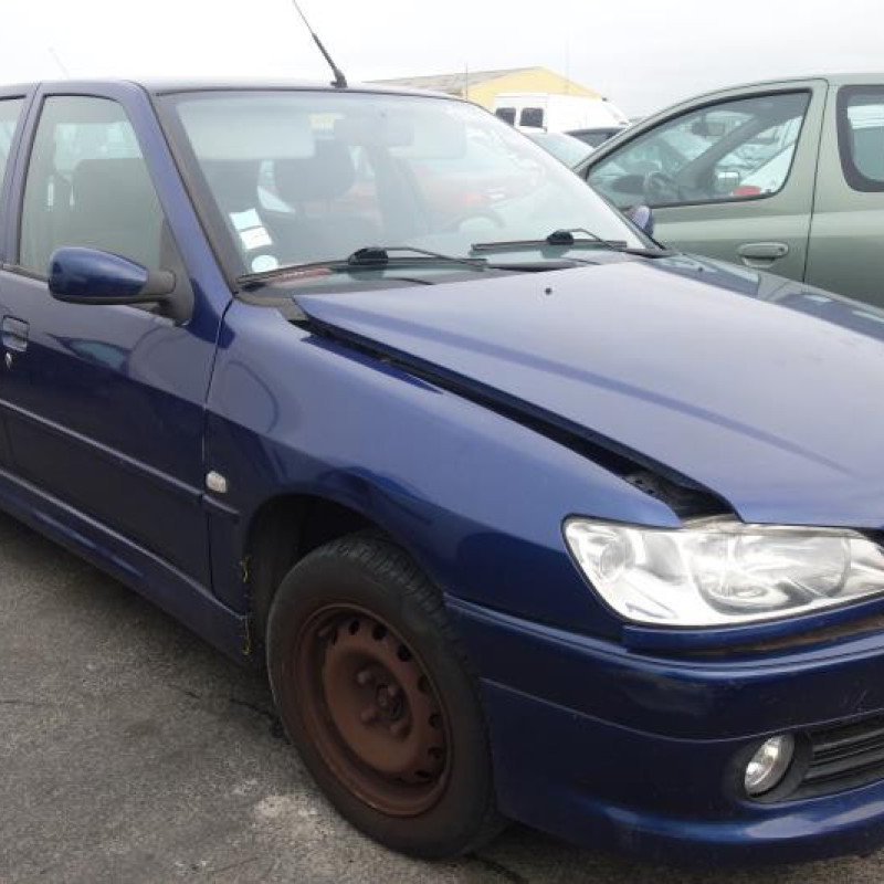 Malle/Hayon arriere PEUGEOT 306 Photo n°4