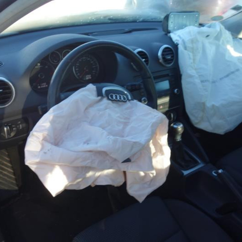 Ceinture arriere gauche AUDI A3 2 Photo n°8