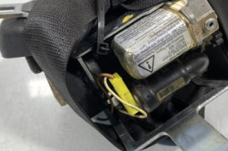 Pretensionneur de ceinture avant gauche OPEL AGILA A