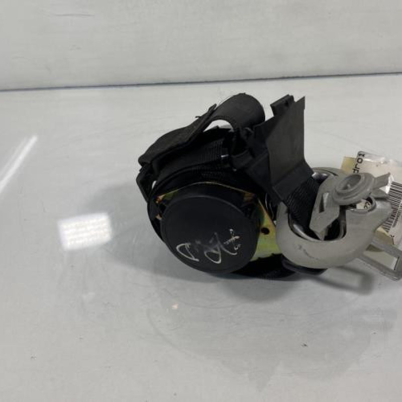Ceinture arriere droit VOLKSWAGEN GOLF 4 Photo n°3