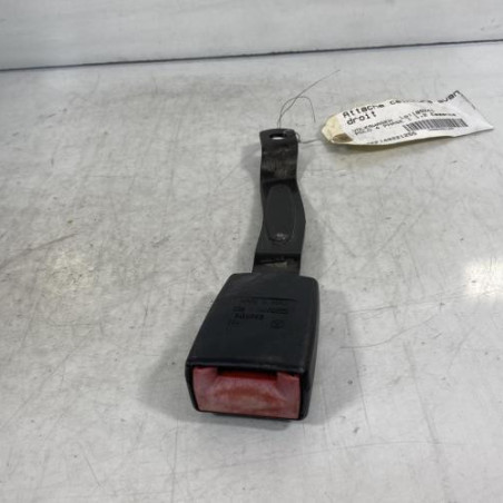 Attache ceinture avant droit VOLKSWAGEN POLO 4 Photo n°1
