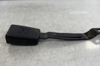 Attache ceinture avant droit VOLKSWAGEN POLO 4