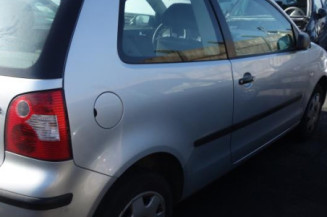 Pretensionneur de ceinture avant gauche VOLKSWAGEN POLO 4