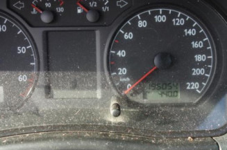 Pretensionneur de ceinture avant gauche VOLKSWAGEN POLO 4