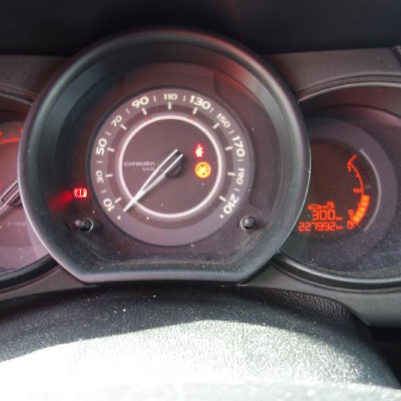 Air bag conducteur CITROEN C3 2 Photo n°10