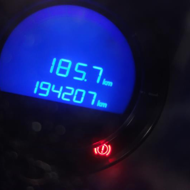 Volant CITROEN C4 2 Photo n°8