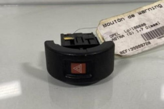 Bouton de warning OPEL ASTRA G Photo n°1