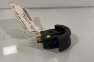 Bouton de warning OPEL ASTRA G