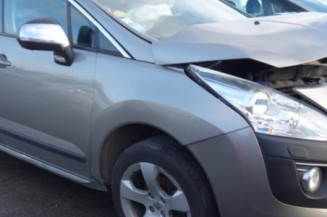 Moteur essuie glace avant gauche PEUGEOT 3008 1
