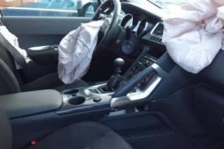 Moteur essuie glace avant gauche PEUGEOT 3008 1