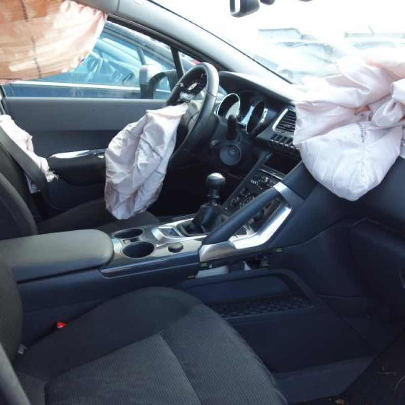 Moteur essuie glace avant gauche PEUGEOT 3008 1 Photo n°8