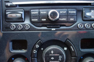 Moteur essuie glace avant gauche PEUGEOT 3008 1