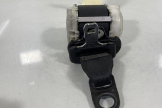 Ceinture arriere gauche TOYOTA AYGO 1