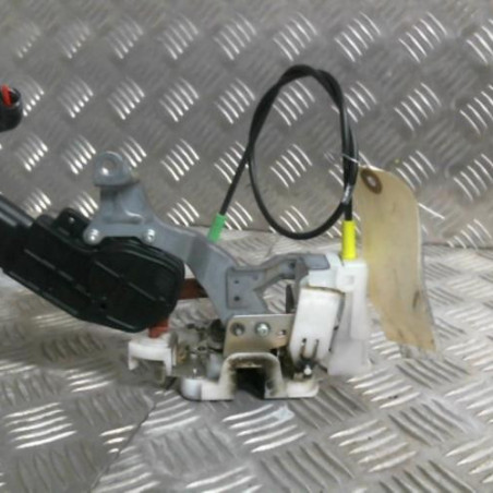 Serrure arriere droit TOYOTA AYGO 1