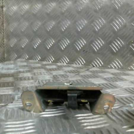Serrure de coffre TOYOTA AYGO 1