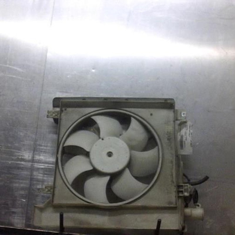 Moto ventilateur radiateur TOYOTA AYGO 1 Photo n°1