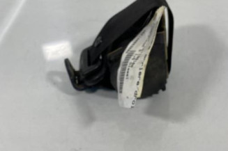 Ceinture arriere droit PEUGEOT 106 Photo n°1
