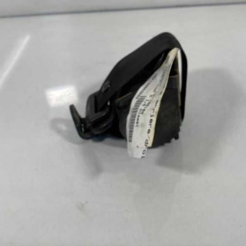 Ceinture arriere droit PEUGEOT 106 Photo n°1