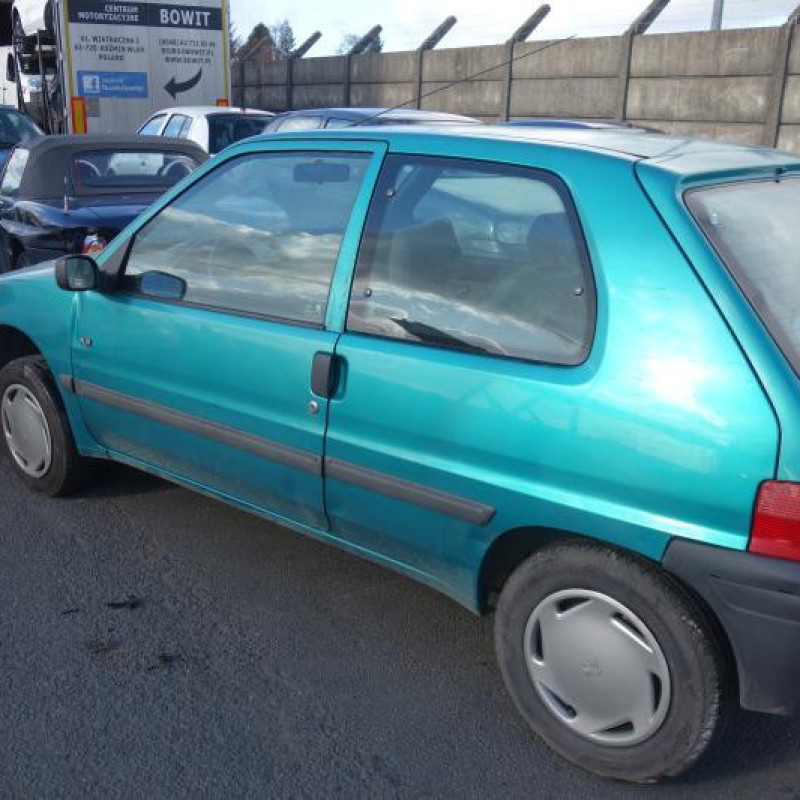 Ceinture arriere droit PEUGEOT 106 Photo n°4