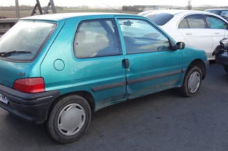 Ceinture arriere droit PEUGEOT 106