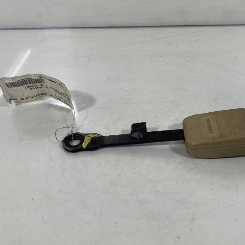 Attache ceinture avant droit PEUGEOT 607 Photo n°3
