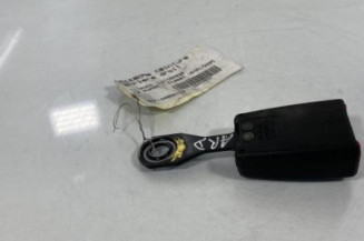 Attache ceinture arriere droit CITROEN C2