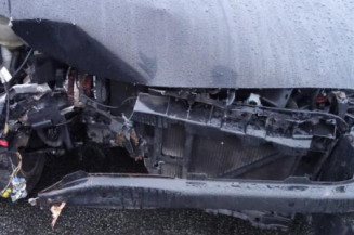 Attache ceinture arriere droit CITROEN C2