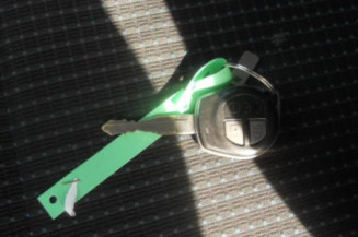 Bras essuie glace arriere SUZUKI SWIFT 3