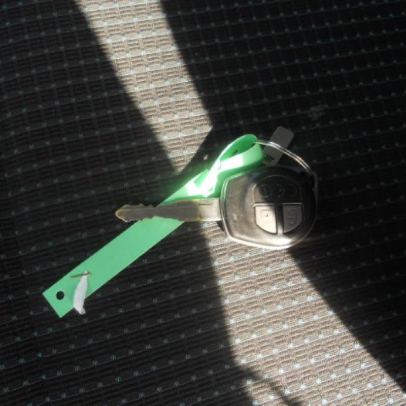 Bras essuie glace arriere SUZUKI SWIFT 3 Photo n°10