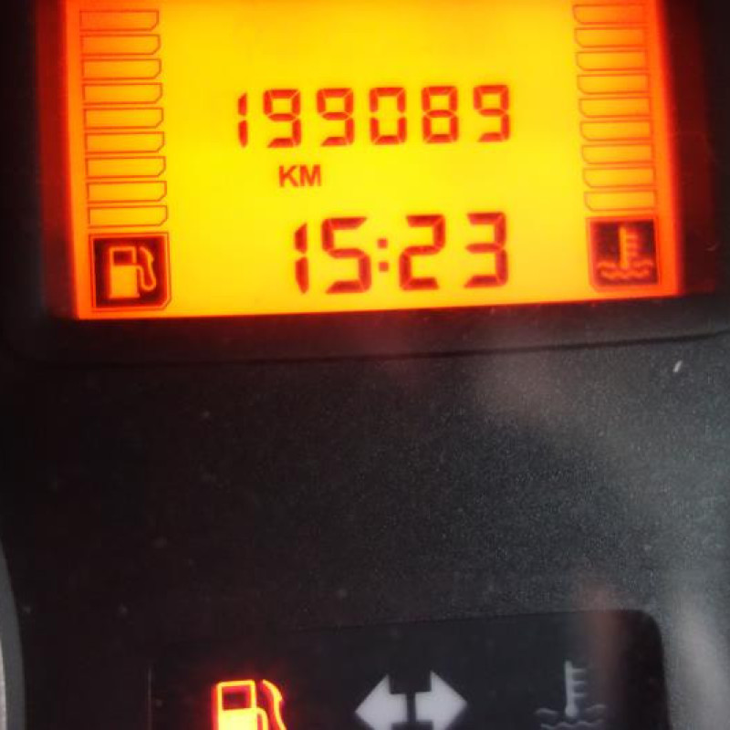 Bouton de warning DACIA LOGAN MCV 1 Photo n°9