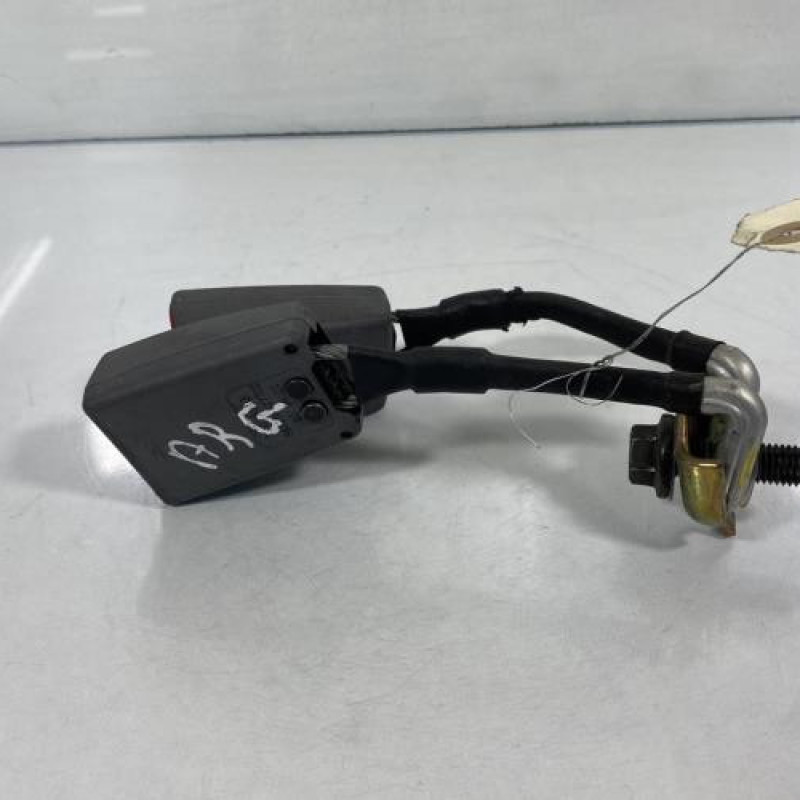 Attache ceinture arriere gauche CITROEN C5 1 Photo n°2