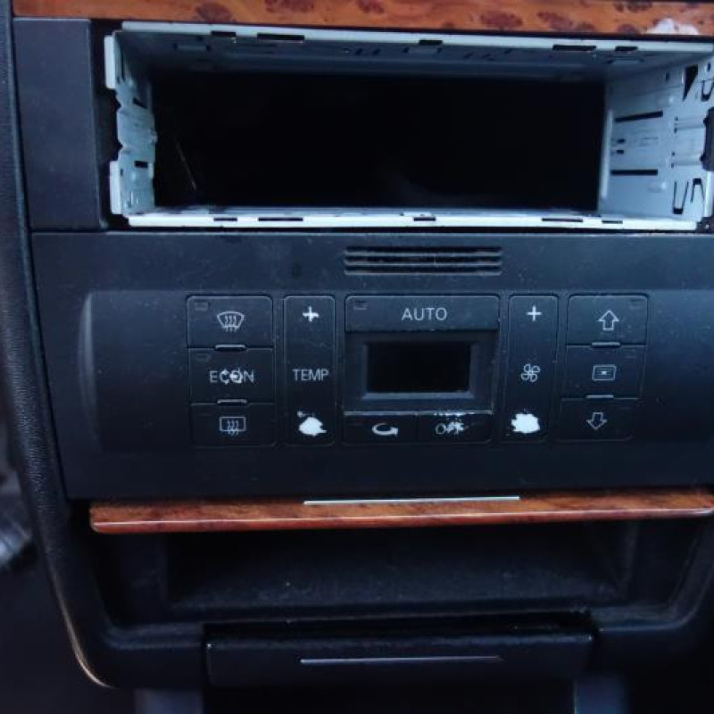 Pretensionneur de ceinture arriere gauche AUDI A3 1 Photo n°9