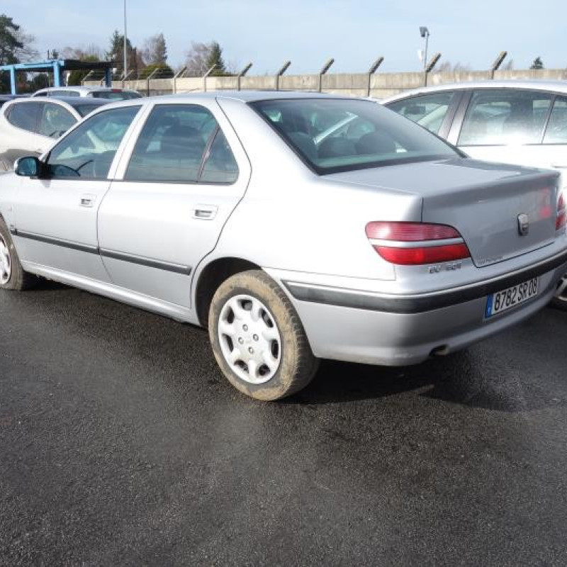 Ceinture arriere gauche PEUGEOT 406 Photo n°7