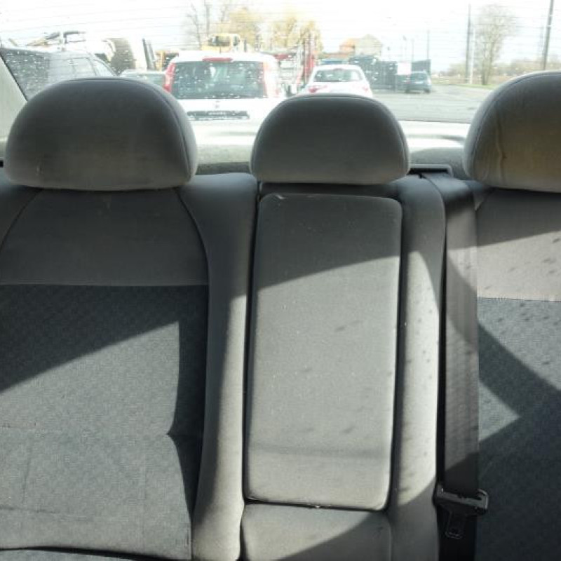 Ceinture arriere gauche PEUGEOT 406 Photo n°10